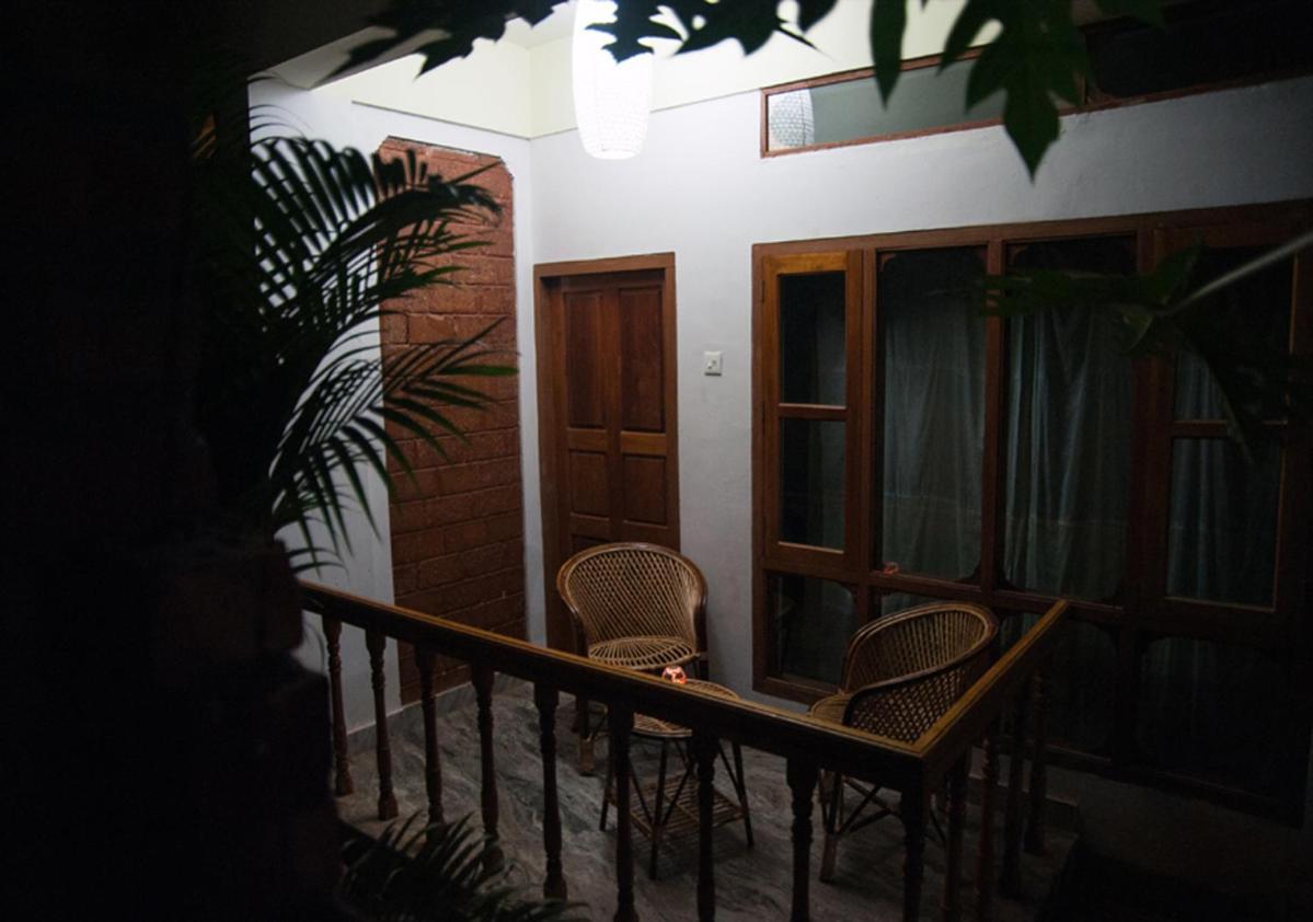 Ashiyana Cliff And Beach Resort Варкала Экстерьер фото